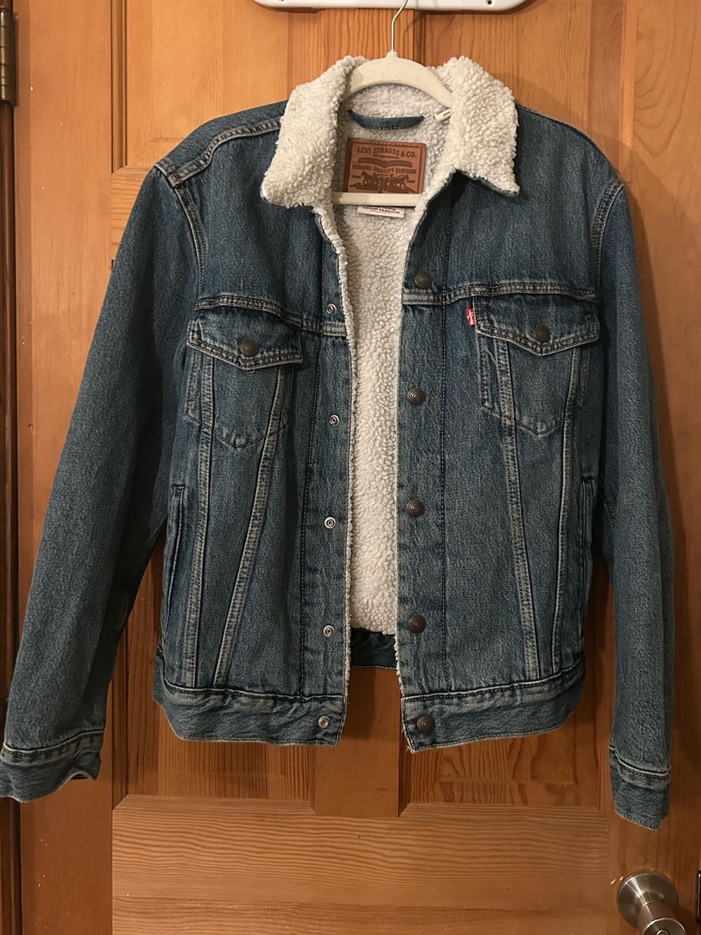 Levi's Denim Jacket with White Sherpa Lining - Blue